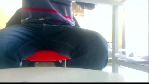 ssenzo online show from February 2025 12:13:01 PM