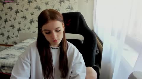 Snapshot of stacey_brown chatting on December 2024 02:47:02 AM Stacey GMT5 Mo Tu We Th Fr Sa 3am -10am online show from December 2024 02:47:02 AM