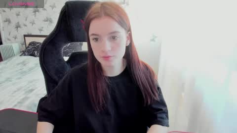 Snapshot of stacey_brown chatting on January 2025 11:37:02 PM Stacey GMT5 Mo Tu We Th Fr Sa 3am -10am online show from January 2025 11:37:02 PM