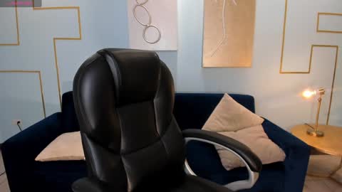 Stacy Woods online show from January 2025 10:38:02 AM