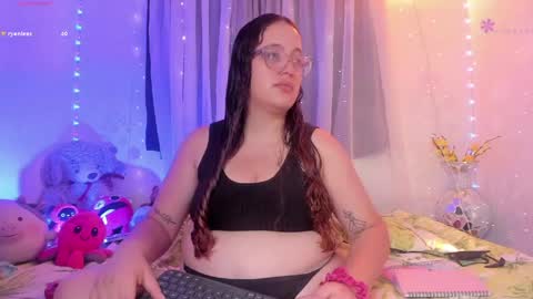 Stacy Boobs  online show from June 2026 12:33:02 PM