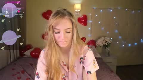 Snapshot of stacy_riiver chatting on February 2025 11:31:02 AM Stacy Mon Tue Wed Thu Fri Sun GMT GMT 3 1000am - 0400pm  online show from February 2025 11:31:02 AM