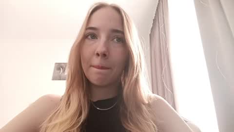 Mila online show from March 2026 08:05:02 AM