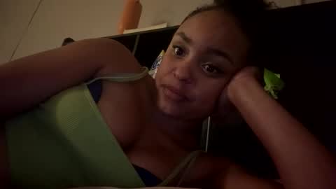 Snapshot of stacysquirtle chatting on October 2025 06:52:02 AM stacysquirtle online show from October 2025 06:52:02 AM
