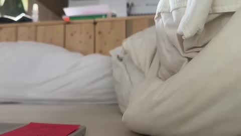 Snapshot of staernstar chatting on September 2025 07:10:01 AM staernstar online show from September 2025 07:10:01 AM