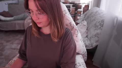 Alice online show from September 2025 03:50:02 AM