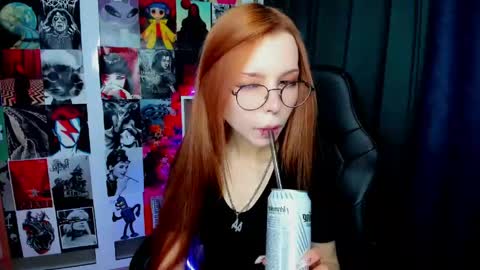 Snapshot of star_tarra chatting on April 2026 02:51:02 AM Tarra online show from April 2026 02:51:02 AM
