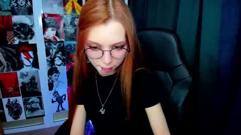 Snapshot of star_tarra chatting on April 2026 02:27:02 AM Tarra online show from April 2026 02:27:02 AM