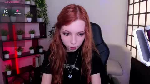 Snapshot of star_tarra chatting on May 2026 02:09:02 AM Tarra online show from May 2026 02:09:02 AM
