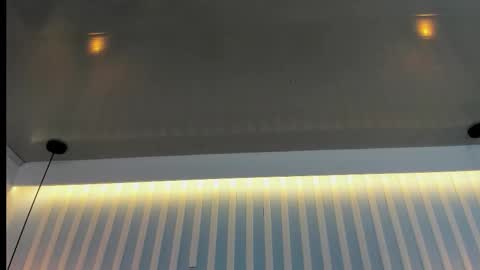 Stark Jones online show from October 2025 01:00:01 PM