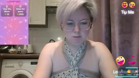 Snapshot of stasya_07 chatting on December 2024 07:50:02 PM Stasya online show from December 2024 07:50:02 PM