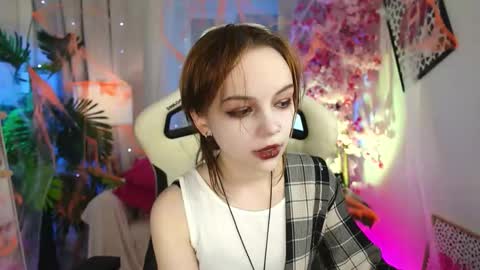 MONICA online show from November 2025 01:46:01 PM