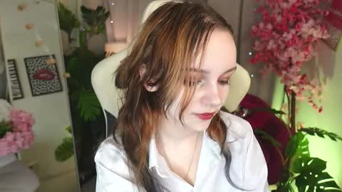 MONICA online show from November 2025 01:31:01 PM