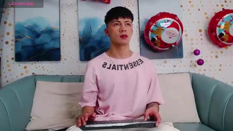 Steev online show from December 2024 05:23:01 AM