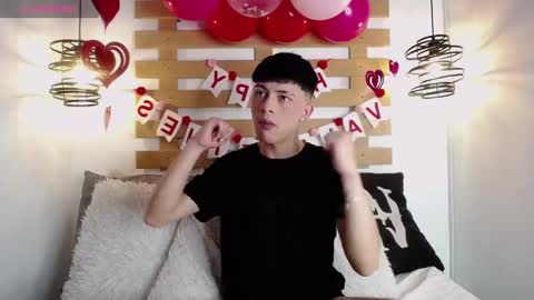 Steev online show from February 2025 04:36:02 AM