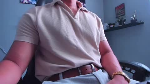 Snapshot of stefann_salvatore chatting on May 2026 04:24:02 PM Stefann Salvatore online show from May 2026 04:24:02 PM