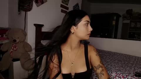 Im MiaIts my first day here  online show from September 2025 11:06:02 PM