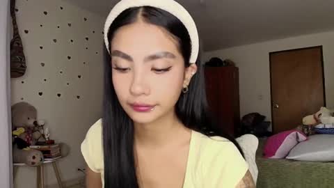 Im MiaIts my first day here  online show from February 2026 02:04:02 AM