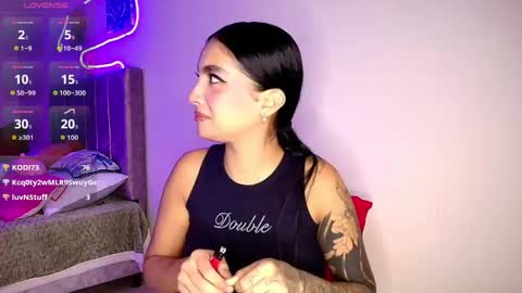 Snapshot of stefanny_pllus chatting on May 2026 11:32:01 PM Im MiaIts my first day here online show from May 2026 11:32:01 PM
