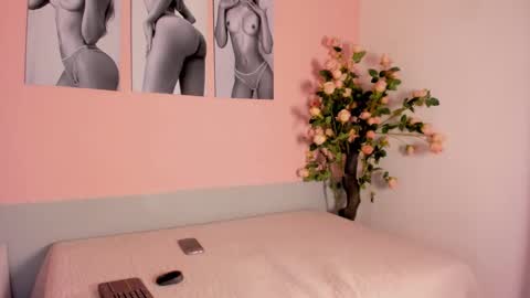 Snapshot of stefany_gonzales_ chatting on November 2025 11:21:01 AM Stefany online show from November 2025 11:21:01 AM