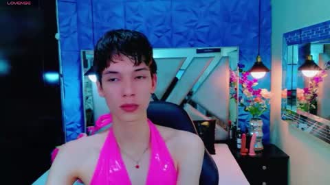 stefany piink online show from May 2026 01:06:01 PM