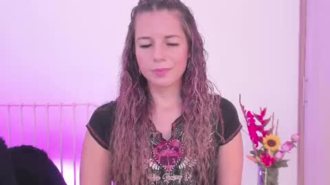 Snapshot of steffy_dan chatting on June 2026 04:02:02 AM Steffy online show from June 2026 04:02:02 AM