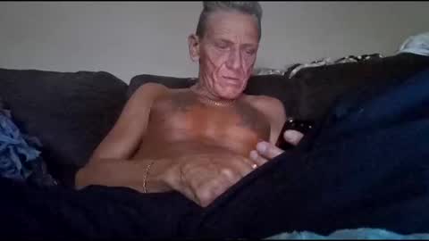 Snapshot of stefy1037 chatting on May 2026 04:18:02 AM stefy1037 online show from May 2026 04:18:02 AM