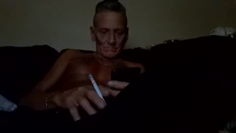 Snapshot of stefy1037 chatting on August 2026 04:22:01 AM stefy1037 online show from August 2026 04:22:01 AM