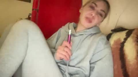 stefy_glow online show from February 2025 07:58:02 PM