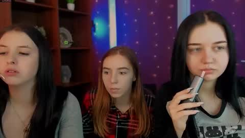 Snapshot of stella_flower chatting on February 2026 12:22:02 PM stella_flower online show from February 2026 12:22:02 PM