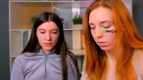 Snapshot of stella_flower chatting on March 2026 06:19:01 AM stella_flower online show from March 2026 06:19:01 AM