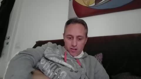 sten015 online show from February 2026 01:27:02 PM