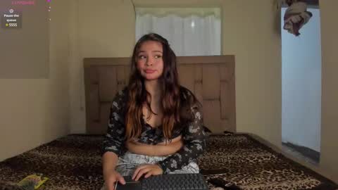 Snapshot of stepcouple__ chatting on February 2025 11:22:02 PM Stepcouple online show from February 2025 11:22:02 PM