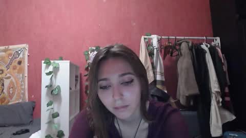 Stephanie 3 online show from October 2025 05:12:02 PM