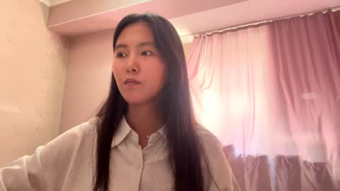Snapshot of stephanieedwards chatting on August 2026 09:11:01 AM Elly online show from August 2026 09:11:01 AM