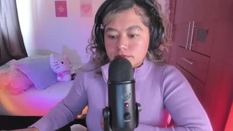 Stephanie  online show from September 2025 06:29:02 PM