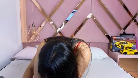 stephany_grand online show from October 2025 06:01:01 PM