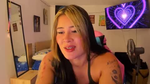 Snapshot of stephany_uwu chatting on January 2025 02:20:01 AM Stephany independient model online show from January 2025 02:20:01 AM