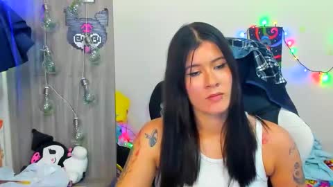 Snapshot of stephany_uwu chatting on October 2025 12:14:01 AM Stephany independient model online show from October 2025 12:14:01 AM