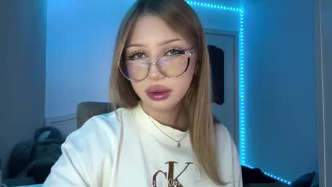 Stef online show from March 2026 01:16:01 PM