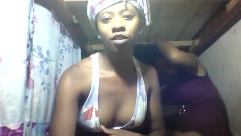 Snapshot of sterina0102 chatting on December 2025 12:25:01 PM sterina0102 online show from December 2025 12:25:01 PM