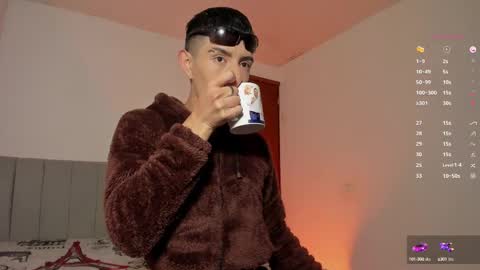 Snapshot of steveen_1604 chatting on March 2025 10:40:02 AM Stevenn online show from March 2025 10:40:02 AM