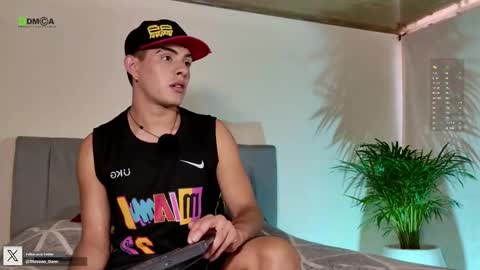 Snapshot of steveen_1604 chatting on December 2025 01:42:01 PM Stevenn online show from December 2025 01:42:01 PM