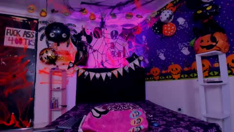 Snapshot of stevenfortaniax chatting on October 2025 12:33:02 AM TANIA-STEVEN online show from October 2025 12:33:02 AM