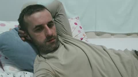 Snapshot of stevenpit chatting on December 2024 07:40:02 PM stevenpit online show from December 2024 07:40:02 PM