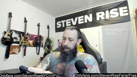 Snapshot of stevenrisenyc chatting on October 2025 01:46:01 AM StevenRiseNYC online show from October 2025 01:46:01 AM