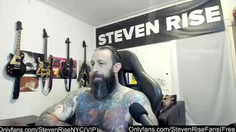 Snapshot of stevenrisenyc chatting on October 2025 01:37:01 AM StevenRiseNYC online show from October 2025 01:37:01 AM