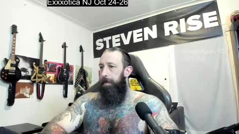 Snapshot of stevenrisenyc chatting on October 2025 01:52:02 AM StevenRiseNYC online show from October 2025 01:52:02 AM