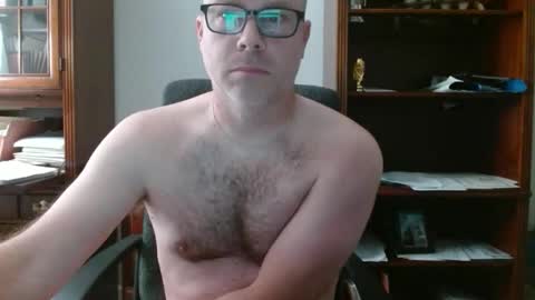 stevepre28 online show from October 2025 11:03:02 PM