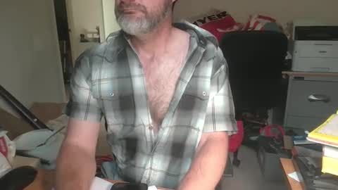 SteveTheTigerr online show from December 2025 12:48:02 AM